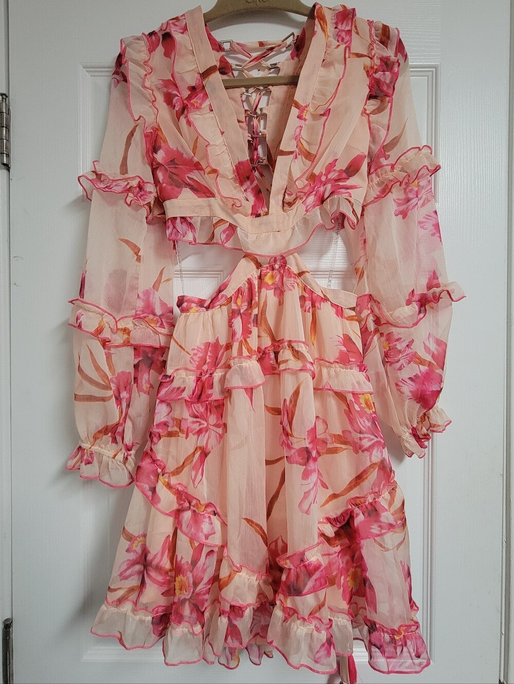 L'atiste By Amy Pink Floral Ruffle Dress Size Small.